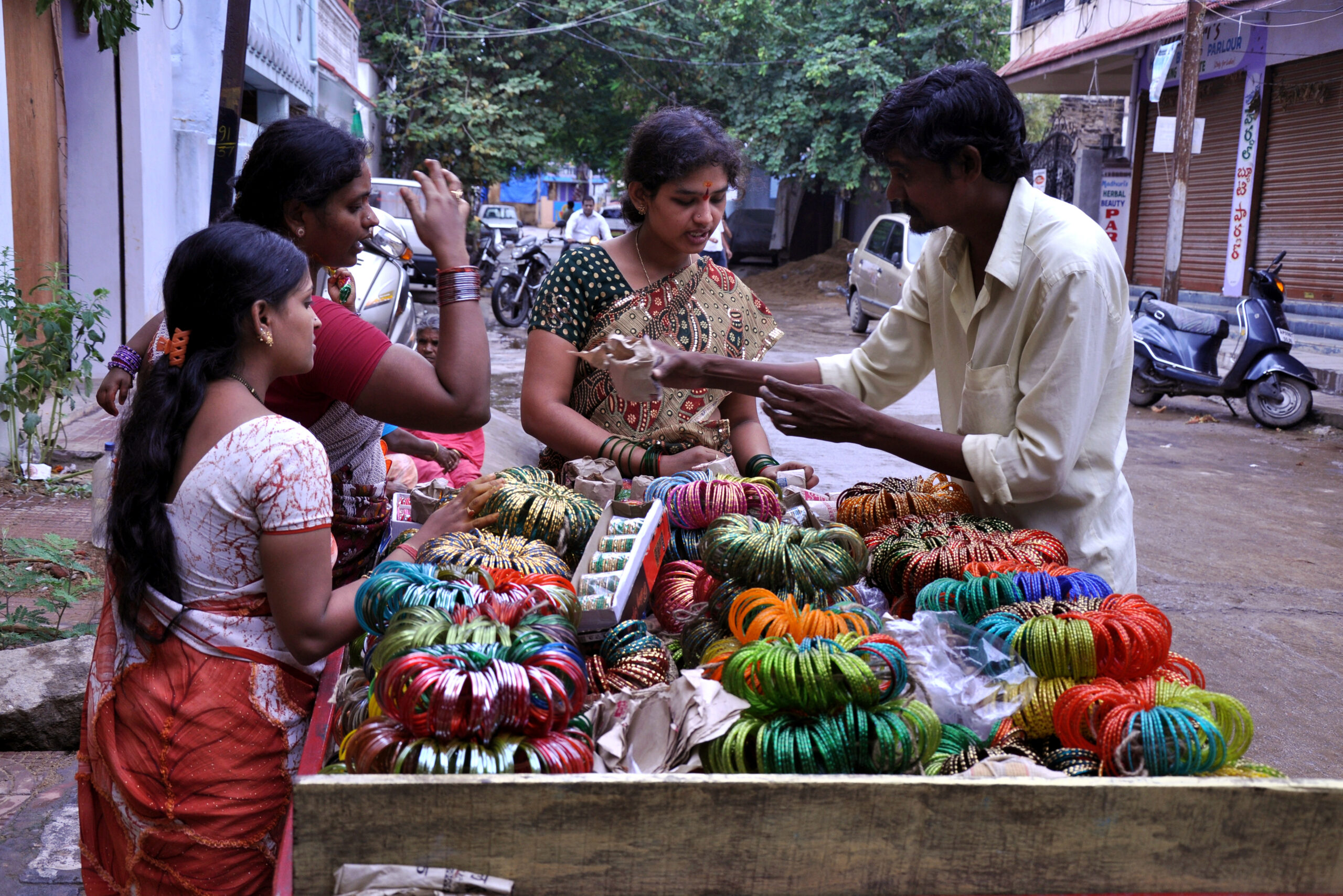 The Bangle Sellers by Sarojini Naidu Telupu TV Telugu News